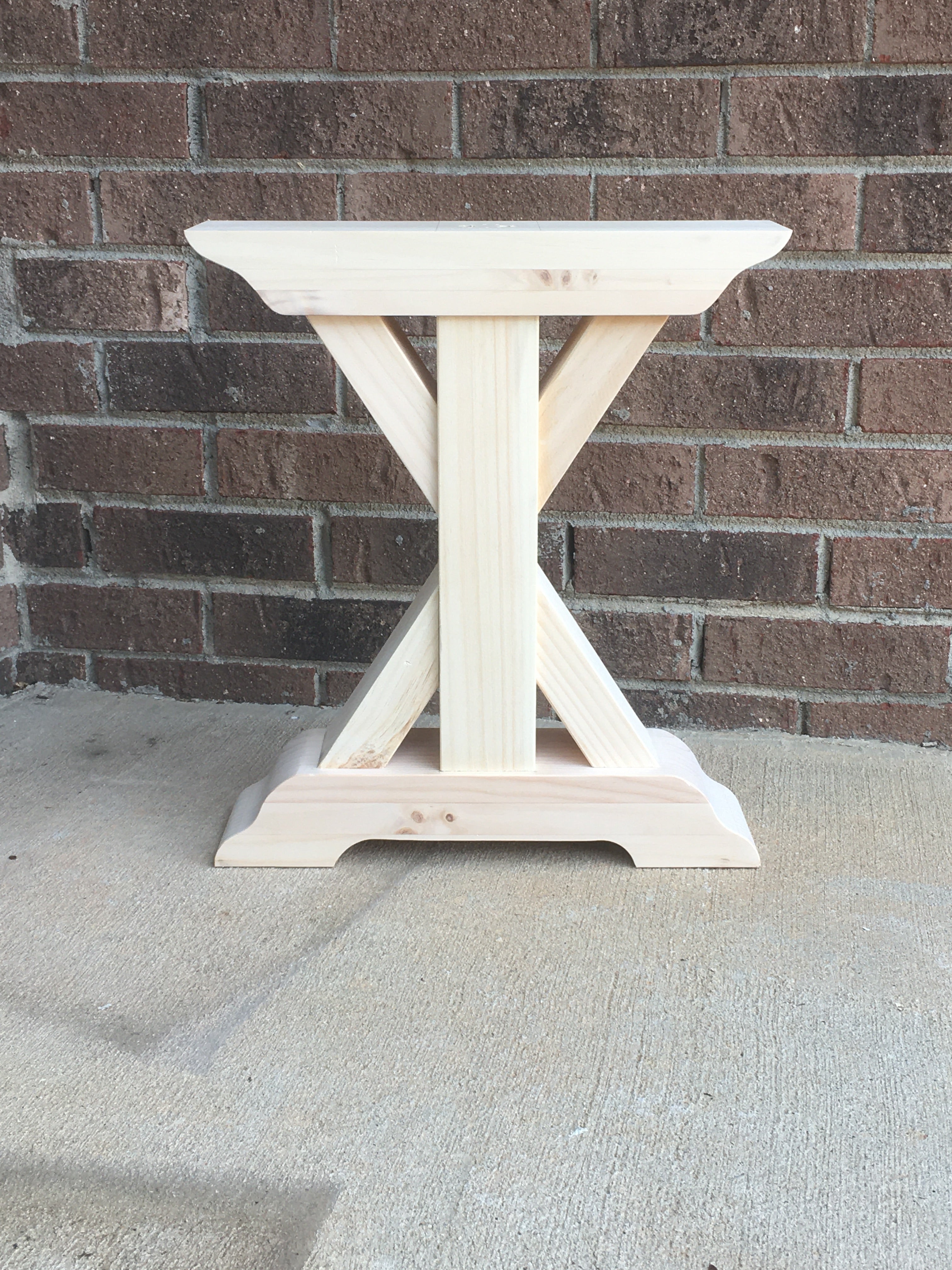 Seamless Trestle Bench Legs