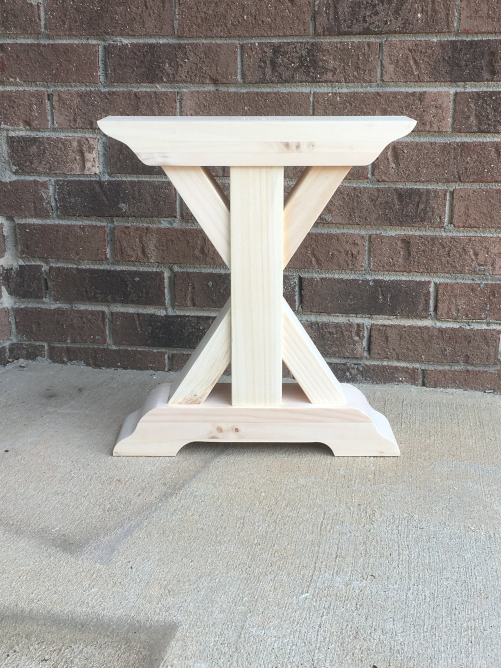 Seamless Trestle Bench Legs